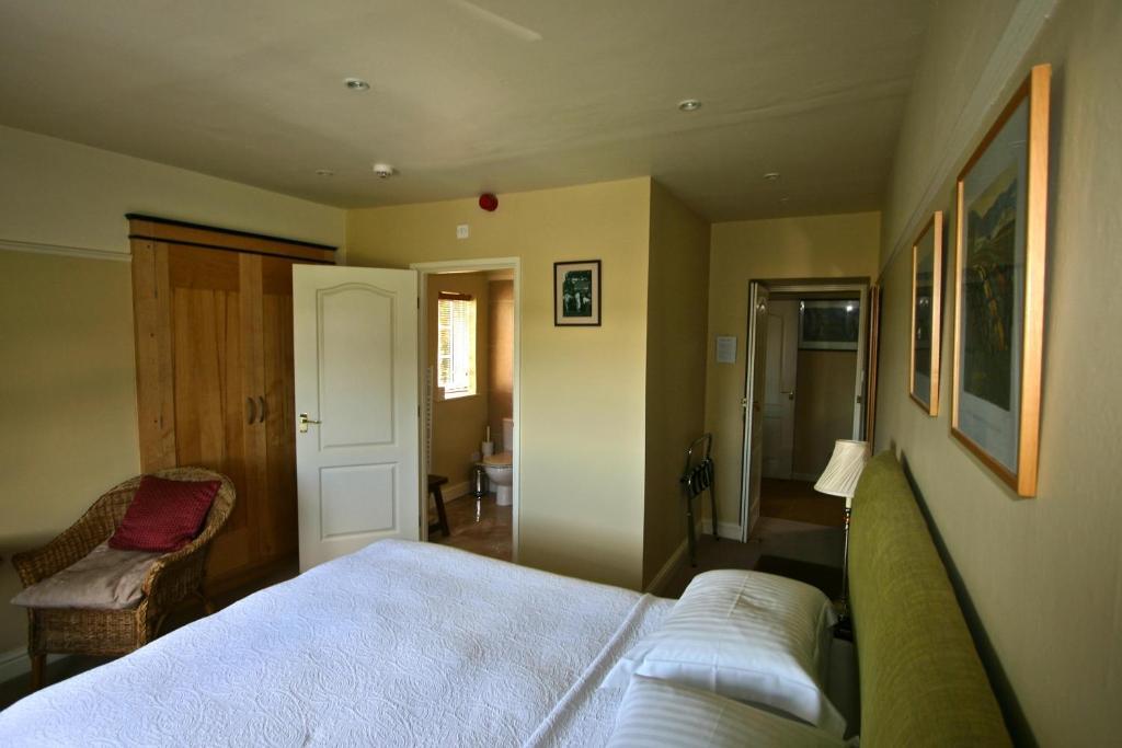 Hazel Court Guest House Newport  Eksteriør billede